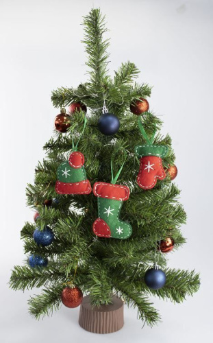 Набор для творчества. Мягкая игрушка из фетра "Домик, елочка, колокольчик" (Десятое королевство)