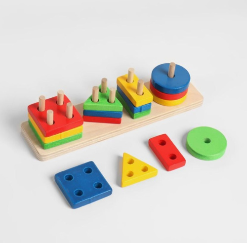 Развивающая игра из дерева "Геометрическая пирамидка" (Буква-Ленд)